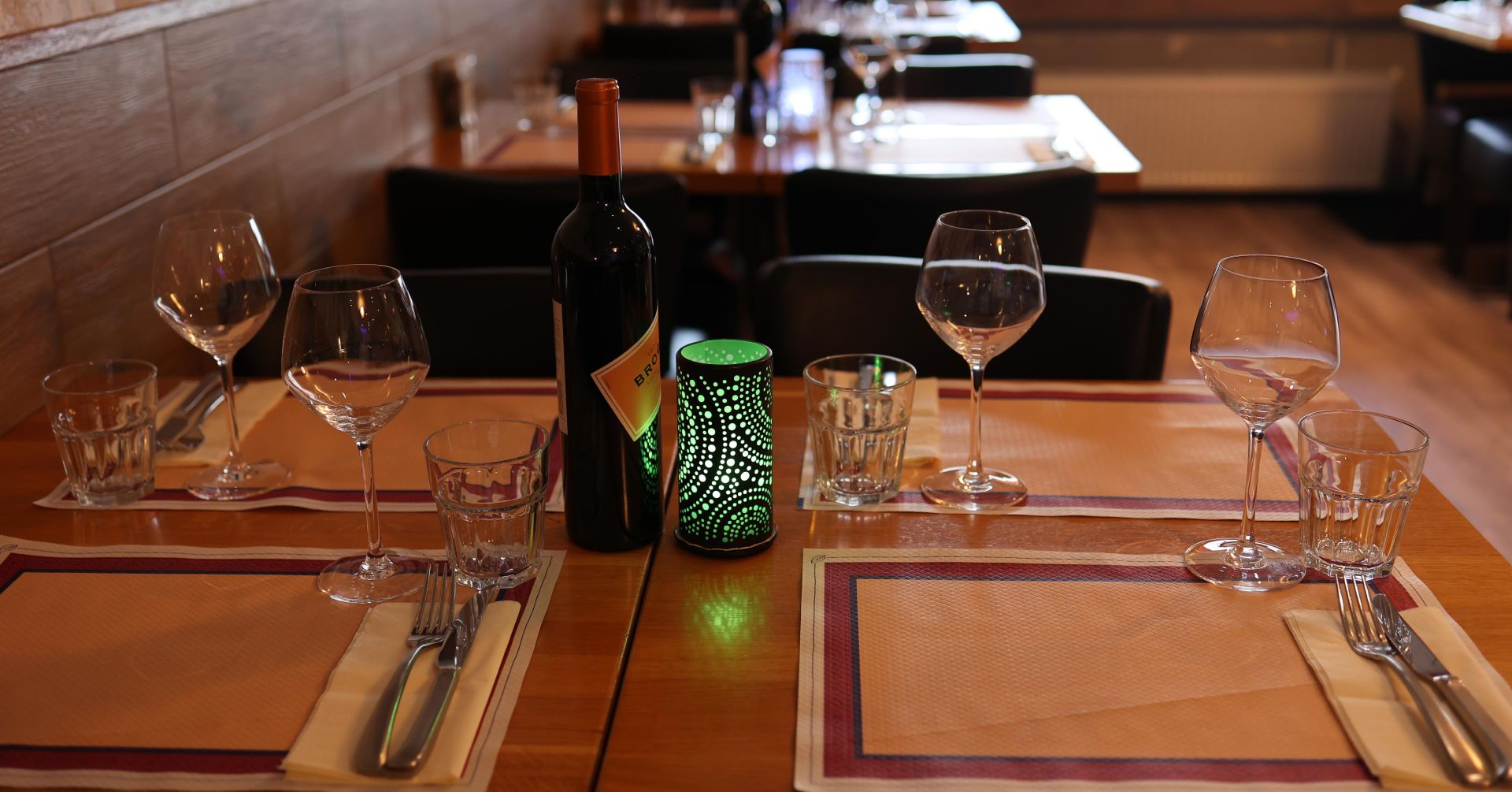 Indian and Nepalese dishes at Mount Everest Tandoori