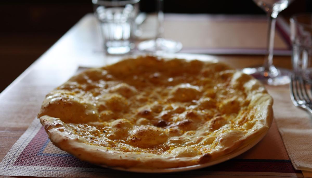 Buffet of Indian and Nepalese dishes